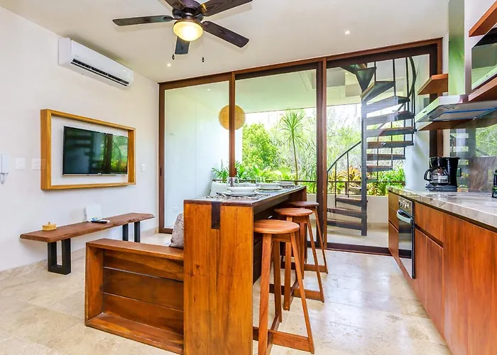 Jungle Luxury In Private Residential Area & Stunning Rooftop By Stella Appartement