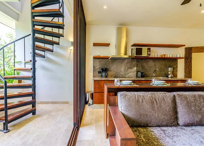 Jungle Luxury In Private Residential Area & Stunning Rooftop By Stella